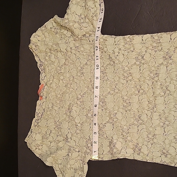Stretch Lace Long Sleeve Top - Picture 5 of 7